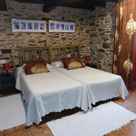 Casas De Maragouzos Ferienhaus Silleda