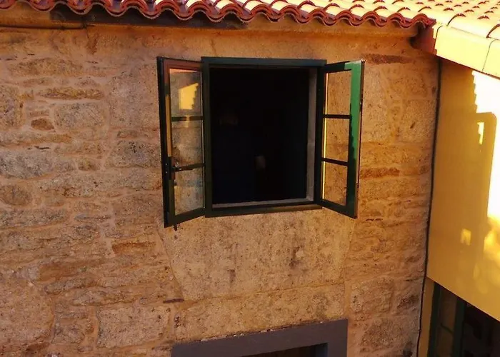 Casas De Maragouzos Feriehus *